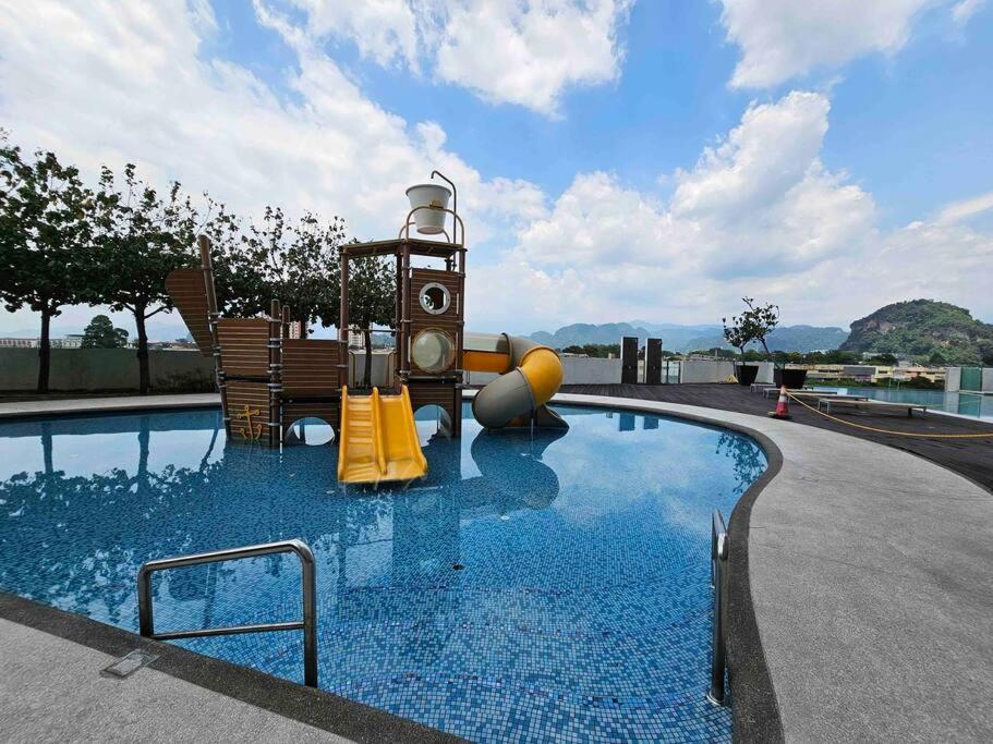New Windy & Cozy - Infinity Pool View Pangsapuri *
