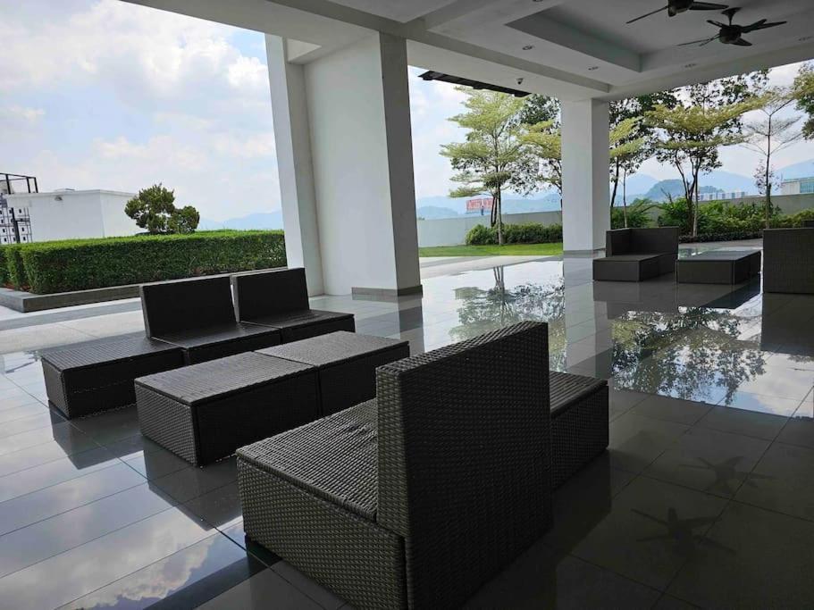 Pangsapuri New Windy & Cozy - Infinity Pool View